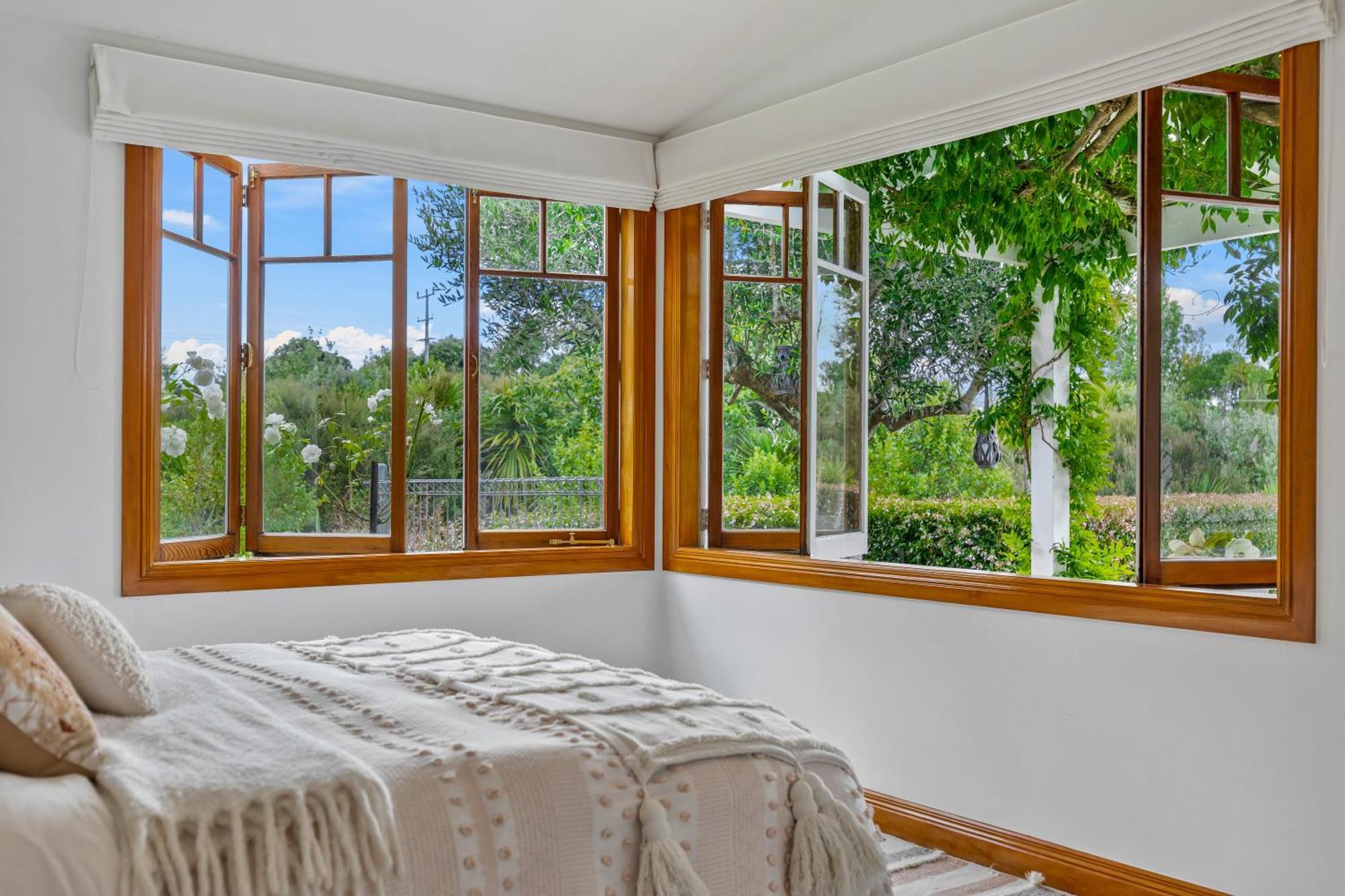 Riverview Retreat Riverhead Bagian luar foto