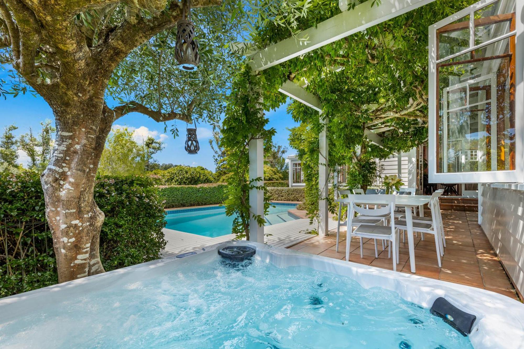 Riverview Retreat Riverhead Bagian luar foto