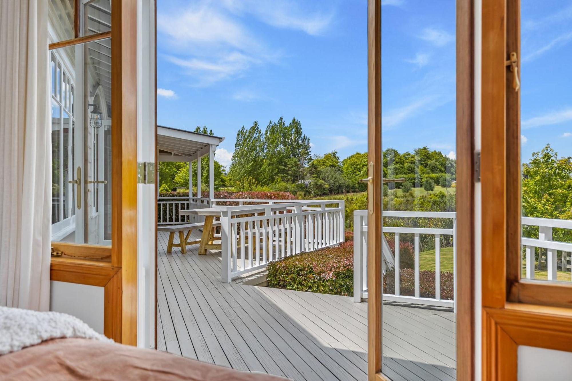 Riverview Retreat Riverhead Bagian luar foto
